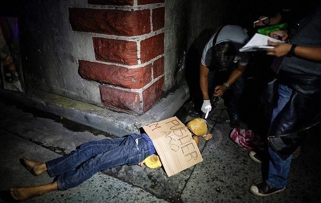 Dela Rosa says PNP 'values lives, wants to preserve lives' Dela Rosa says PNP 'values lives, wants to preserve lives'