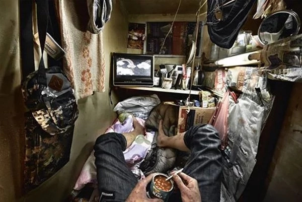 These guys live in cramped spaces These guys live in cramped spaces