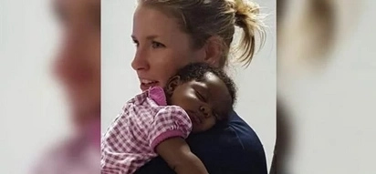 TOUCHING: After you read this story of a policewoman and black baby you would never pass by a hungry child!