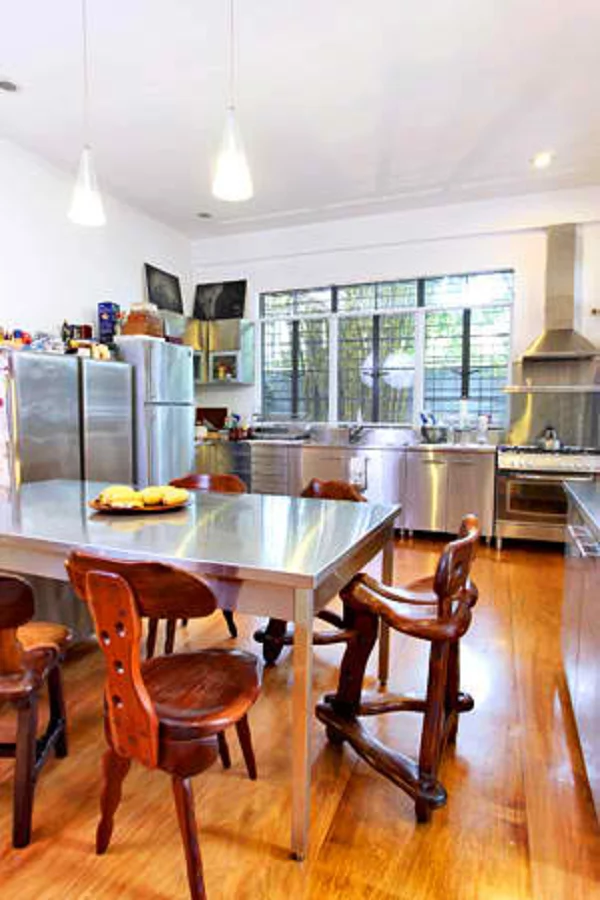 Kuya Kim Atienza’s museum-inspired eclectic art style house is reminiscent of a New York loft Kuya Kim Atienza’s museum-inspired eclectic art style house is reminiscent of a New York loft
