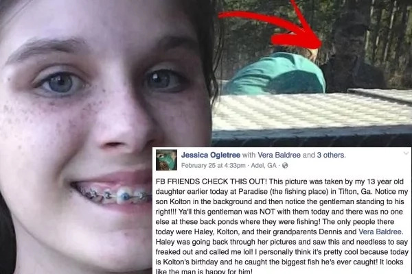A Beautiful Girl's Selfie Has Captured A Ghost? Can Someone Explain This Eerie Photo?! A Beautiful Girl's Selfie Has Captured A Ghost? Can Someone Explain This Eerie Photo?!