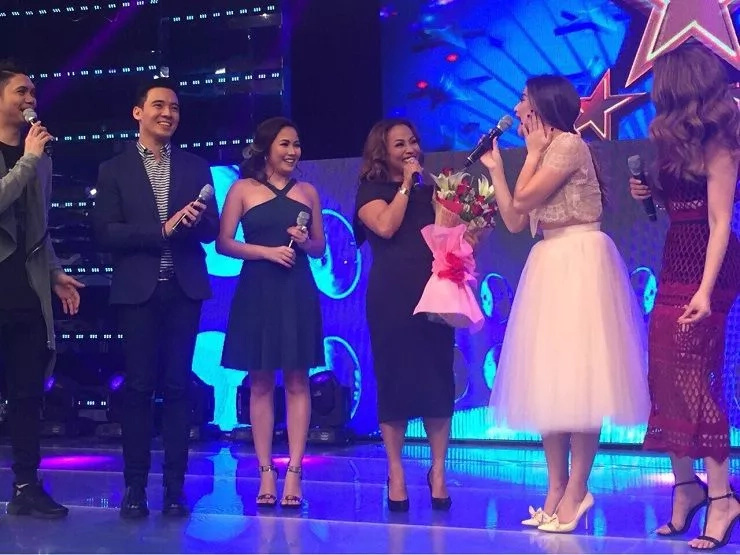 Regine Velasquez reacts to Jaya transferring to rival network Regine Velasquez reacts to Jaya transferring to rival network
