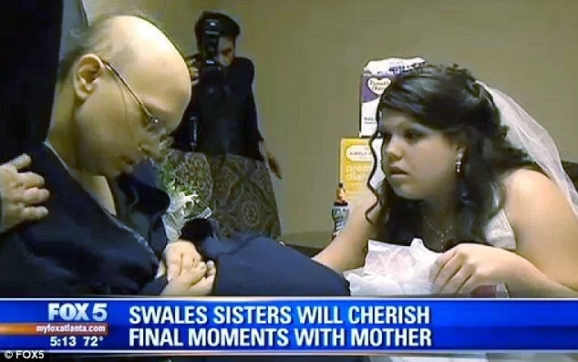 3 Sisters Got A Joint Wedding To Surprise Their Mother – Next Morning Something Terrible Happened 3 Sisters Got A Joint Wedding To Surprise Their Mother – Next Morning Something Terrible Happened