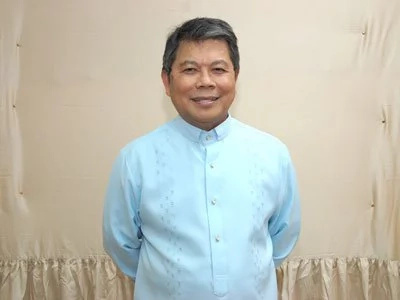 Bishops promise full support if he sticks to the law Bishops promise full support if he sticks to the law
