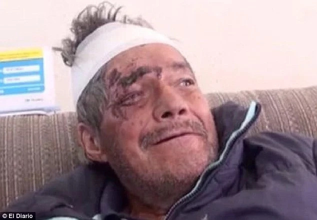 Grandfather comes home two months after his own cremation saying he was drinking all this time Grandfather comes home two months after his own cremation saying he was drinking all this time