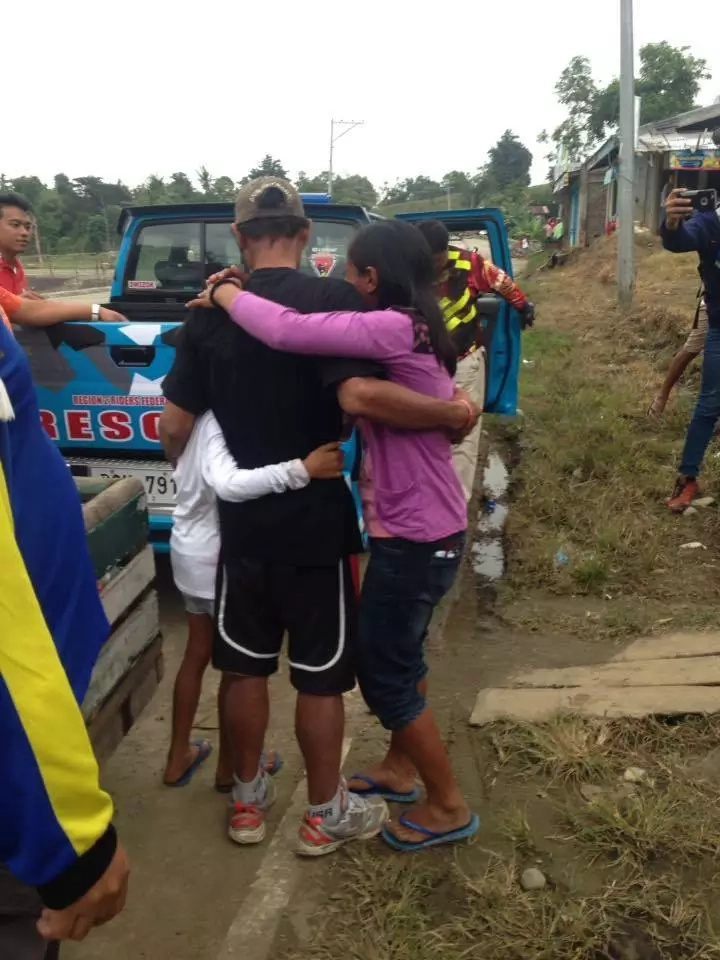 Man Walked For 6 Days To Be With His Family. This Story Is About A Man Who Won Against All Odds. Man Walked For 6 Days To Be With His Family. This Story Is About A Man Who Won Against All Odds.
