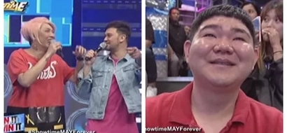 Vice Ganda was making fun of this Korean audience member but it turned out that he is the boss of Sandara Park! Watch the awkward moment here!
