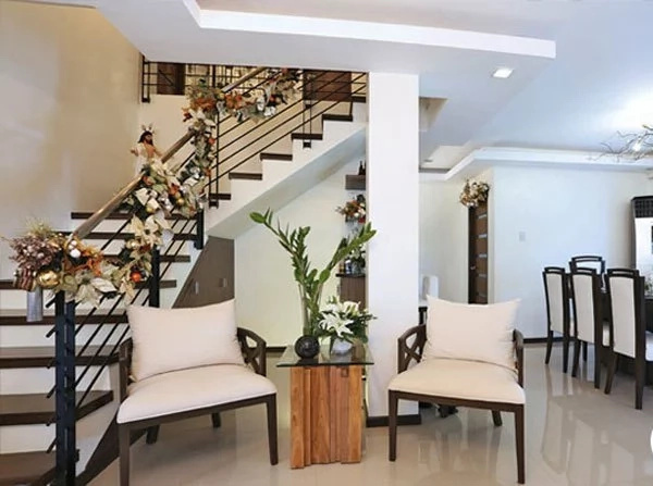 Laguna mansion ni Alden Richards nagpapakita ng totoong karangyaan Laguna mansion ni Alden Richards nagpapakita ng totoong karangyaan