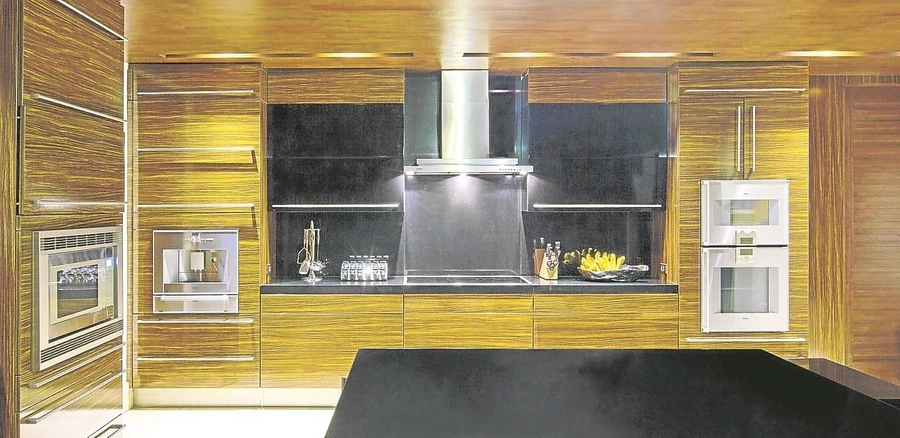 Nakakalula sa ganda at laki! Take a glimpse inside the lavish PHP388 million mansion of Manny and Jinkee Pacquiao Nakakalula sa ganda at laki! Take a glimpse inside the lavish PHP388 million mansion of Manny and Jinkee Pacquiao