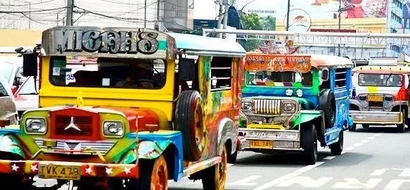 Jeepney drivers cry for P0.50 fare hike