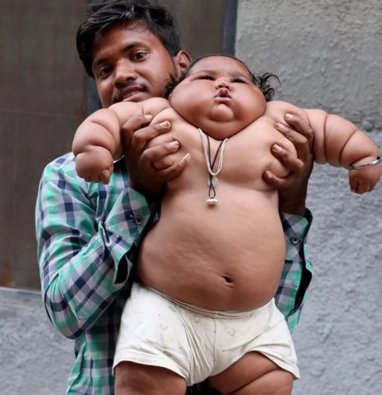 Holding her is no easy task Holding her is no easy task