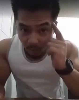 Guy challenged actor Baron Geisler, video went viral Guy challenged actor Baron Geisler, video went viral