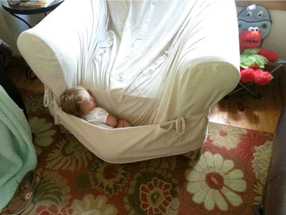 15 cute photos of cutest toddlers sleeping in weird positions 15 cute photos of cutest toddlers sleeping in weird positions