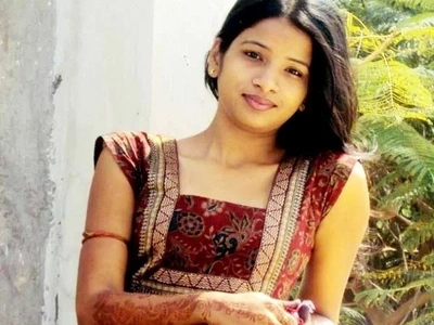 This girl married 11 men! What she did with them will surprise you