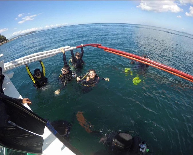 SOLventures: Scuba diving in Anilao SOLventures: Scuba diving in Anilao