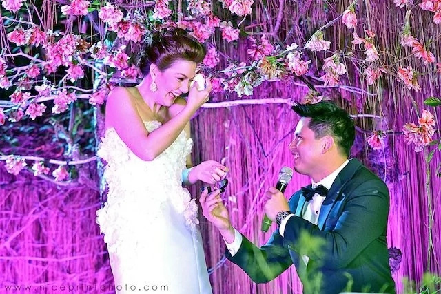 Top 10 things about Carmina & Zoren's wedding. It wasn't about the grandiose wedding that was captured by the lenses, but the behind-the-scenes. Top 10 things about Carmina & Zoren's wedding. It wasn't about the grandiose wedding that was captured by the lenses, but the behind-the-scenes.