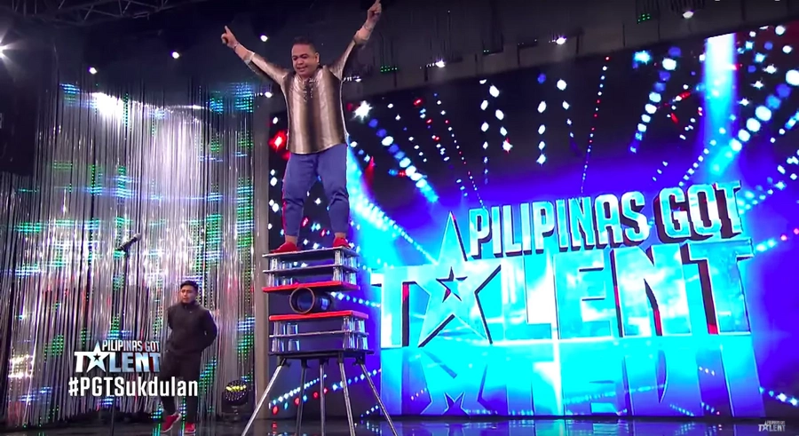 'Kung malaglag ka, sasakalin kita': Angel Locsin and Toni Gonzaga were worried sick watching this dangerous PGT audition 'Kung malaglag ka, sasakalin kita': Angel Locsin and Toni Gonzaga were worried sick watching this dangerous PGT audition