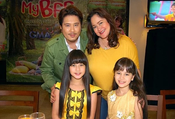 Magkaibigan pa din hanggang ngayon! 12 Celebrity ex-couples who managed to stay friends after the break-up Magkaibigan pa din hanggang ngayon! 12 Celebrity ex-couples who managed to stay friends after the break-up