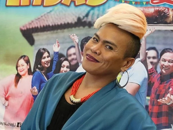 Super Tekla may inamin tungkol sa napabalitang pagka-addict sa sugal kaya natanggal sa Wowowin Super Tekla may inamin tungkol sa napabalitang pagka-addict sa sugal kaya natanggal sa Wowowin