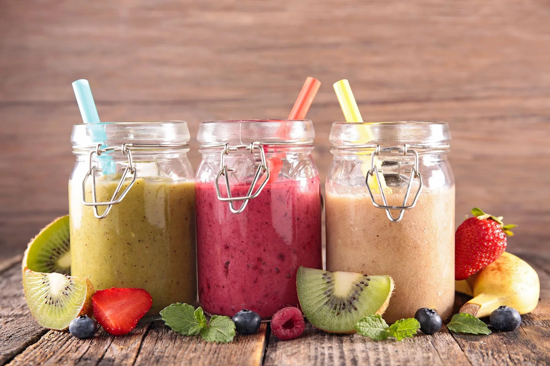 7 Smoothie Mistakes That Make You Gain Weight