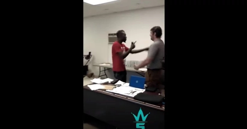 Furious Employee Confronts His Boss For Cutting His Pay Furious Employee Confronts His Boss For Cutting His Pay