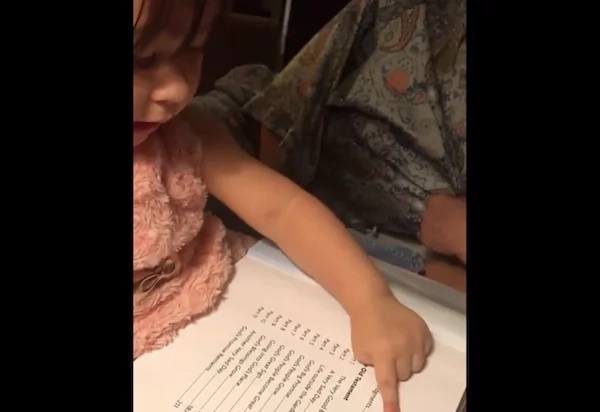 Scarlet Snow Belo entertains everyone with her funny spelling Scarlet Snow Belo entertains everyone with her funny spelling