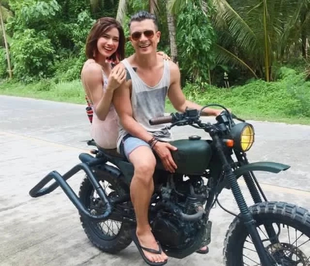 Direk Paul Soriano issues statement on rumors about Jericho choosing 'Siargao' over 'All of You' Direk Paul Soriano issues statement on rumors about Jericho choosing 'Siargao' over 'All of You'