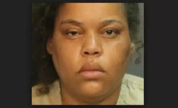 Insane Woman Puts Poison On Her Vagina To Kill Her Husband When He Went Down On Her Insane Woman Puts Poison On Her Vagina To Kill Her Husband When He Went Down On Her