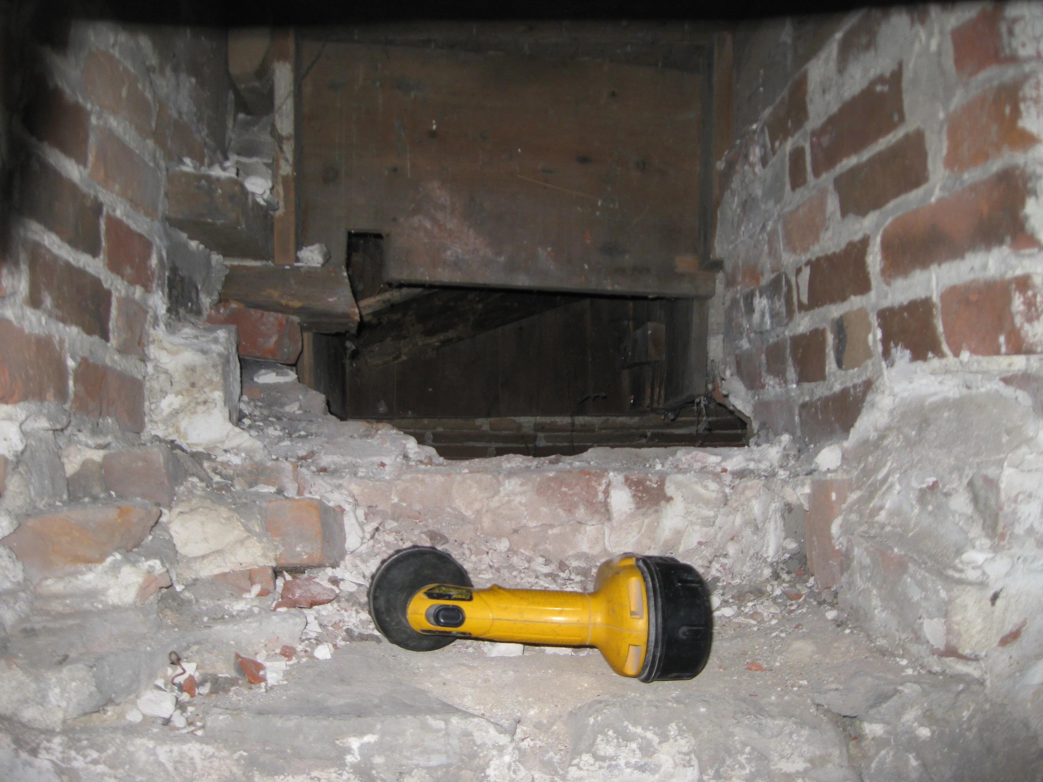 A family was renovating the basement. What they found behind the 32 inches stone is a secret room which nobody knew about. A family was renovating the basement. What they found behind the 32 inches stone is a secret room which nobody knew about.