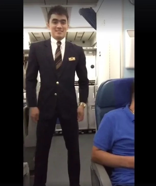 Netizen shares experience flying with PAL's most handsome crew Netizen shares experience flying with PAL's most handsome crew