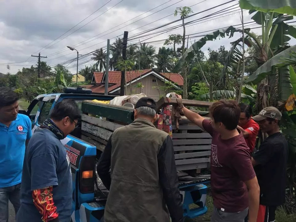 Man Walked For 6 Days To Be With His Family. This Story Is About A Man Who Won Against All Odds. Man Walked For 6 Days To Be With His Family. This Story Is About A Man Who Won Against All Odds.
