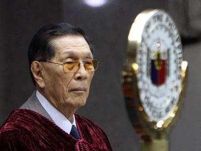 Cagayan governor on Enrile's statue: He is not worthy of such grand recognition