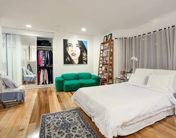 Ang bongga ng bahay nila! Richard Gomez and Lucy Torres lives in an elegant all-white house in Forbes Park Ang bongga ng bahay nila! Richard Gomez and Lucy Torres lives in an elegant all-white house in Forbes Park