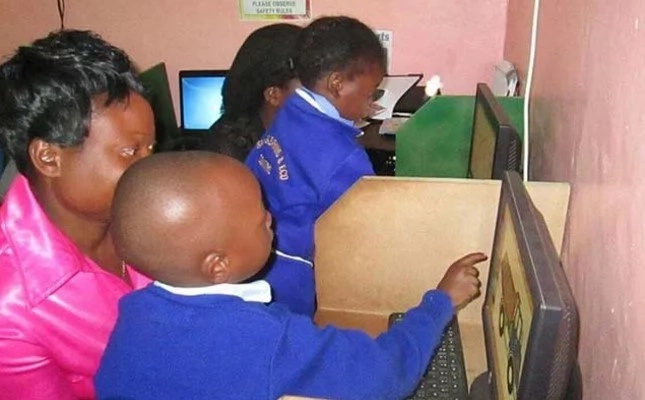 Meet 5-year-old GENIUS who can outdo any adult teacher in computer skills (photos) Meet 5-year-old GENIUS who can outdo any adult teacher in computer skills (photos)