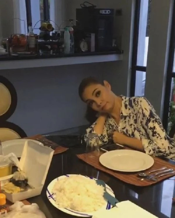 Pokwang’s food cravings satisfied by BFF K Brosas, who brings her this sumptuous meal Pokwang’s food cravings satisfied by BFF K Brosas, who brings her this sumptuous meal