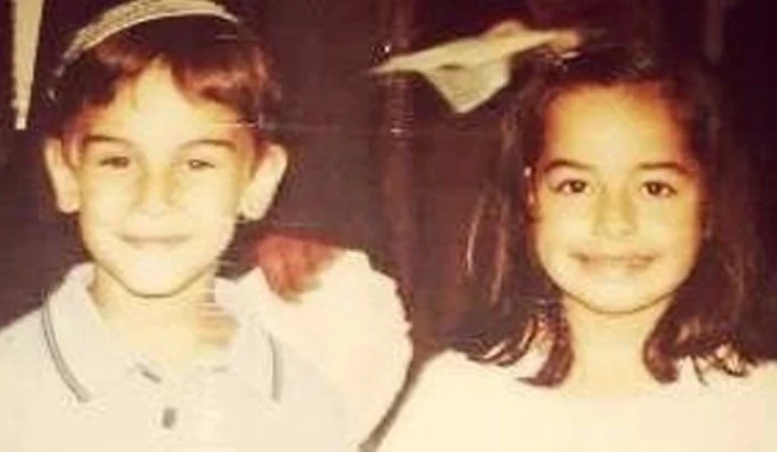 Couple whose moms were best friends "met" as babies, get married 20 years later Couple whose moms were best friends "met" as babies, get married 20 years later