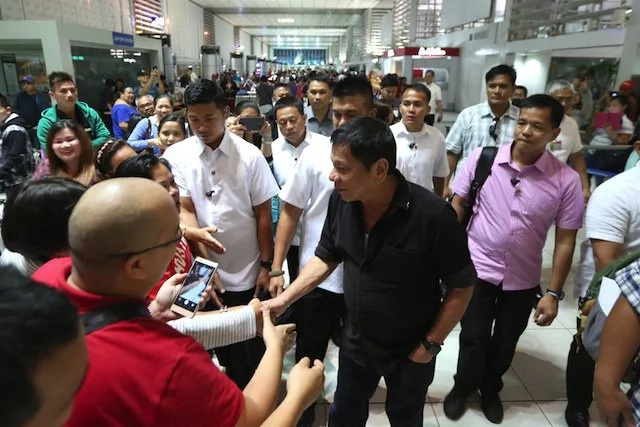 Duterte celebrates Eid’l Fitr in Davao Duterte celebrates Eid’l Fitr in Davao