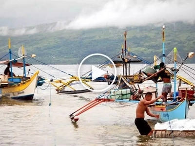 Dahil kay Digong: Chinese Coast Guard pinayagan ang mga Pinoy na mangisda sa Scarborough Shoal