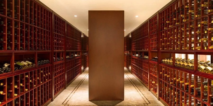 Photos of most expensive estate in China shows not everybody touched by overcrowding population there Photos of most expensive estate in China shows not everybody touched by overcrowding population there