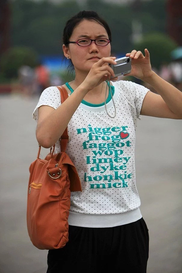 Hilarious English statements find their way on clothing Hilarious English statements find their way on clothing