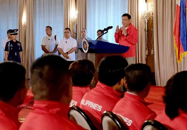 Duterte urged PH Olympians to ‘try their best’ Duterte urged PH Olympians to ‘try their best’