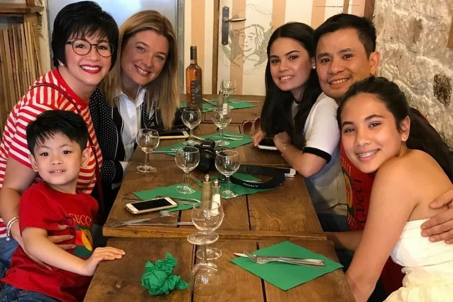 Regine Velasquez reveals how her son discovered that Ogie Alcasid and Michelle Van Eimeren were once married Regine Velasquez reveals how her son discovered that Ogie Alcasid and Michelle Van Eimeren were once married