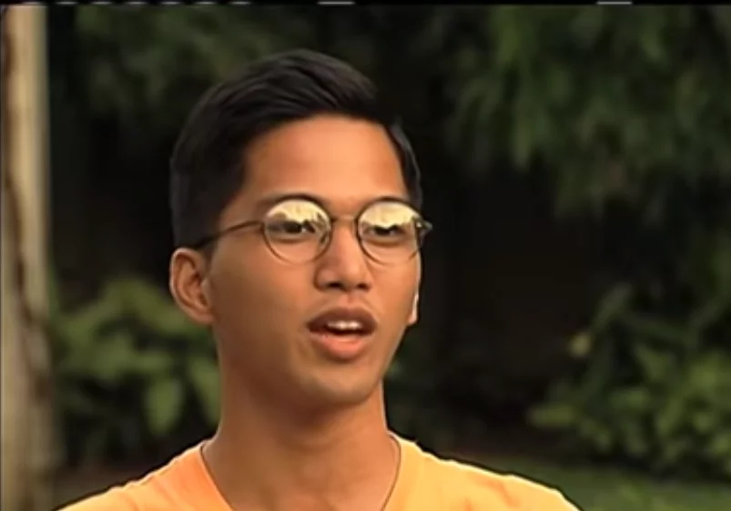 Hanggang saan aabot ang 20 pesos mo? Estudyanteng 'kapos' nakagraduate sa 20 pesos na baon araw araw! Hanggang saan aabot ang 20 pesos mo? Estudyanteng 'kapos' nakagraduate sa 20 pesos na baon araw araw!