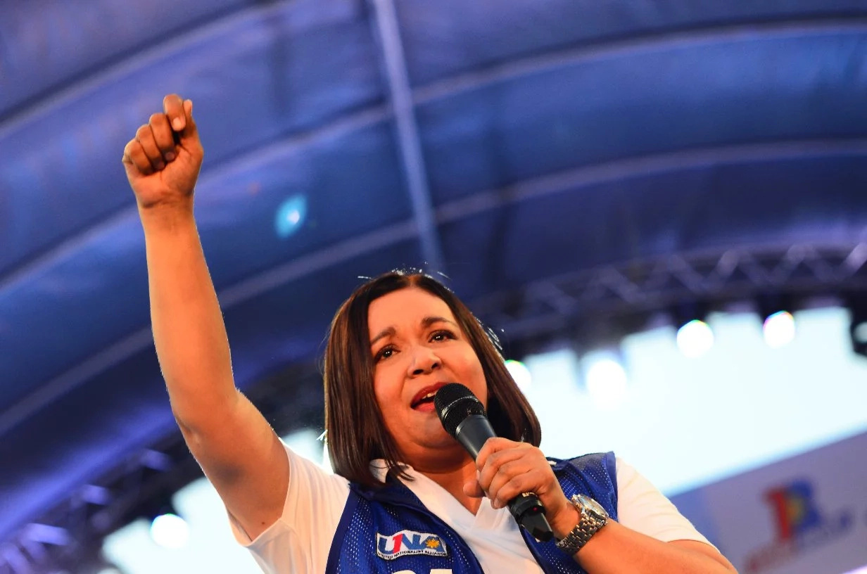Alma Moreno on Twitter parody account: “masakit” Alma Moreno on Twitter parody account: “masakit”