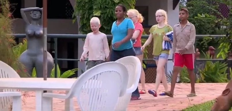Meet black woman who gave birth to a white baby (photos, video) Meet black woman who gave birth to a white baby (photos, video)