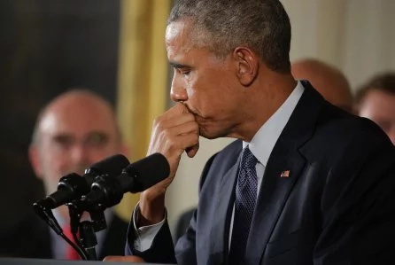 President Obama sheds TEARS in front of thousands as he talks about his wife (video) President Obama sheds TEARS in front of thousands as he talks about his wife (video)