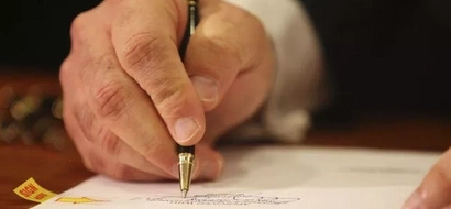 Will president Duterte finally sign the FOI on Friday?