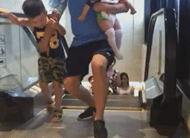 Watch: People in China are afraid of escalators after this horrific accident! Watch: People in China are afraid of escalators after this horrific accident!