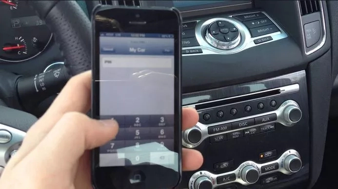 How I connect my phone to my car radio via Bluetooth