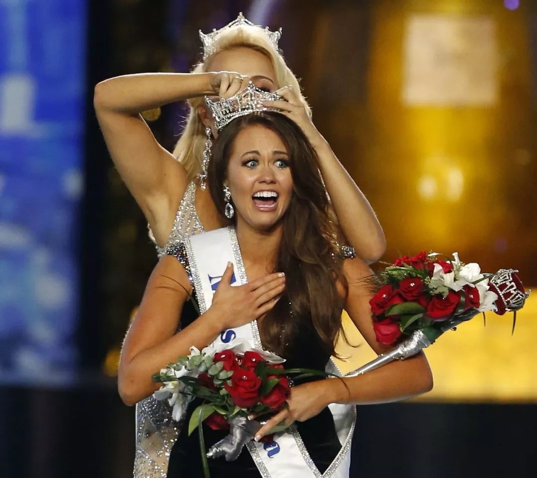 Meet the new Miss America 2018 - Cara Mund (PHOTOS)